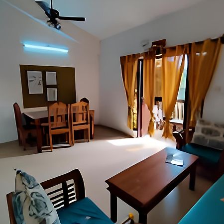 Ronne'S 2Bhk Lagoon Apartment -Calangute Buitenkant foto