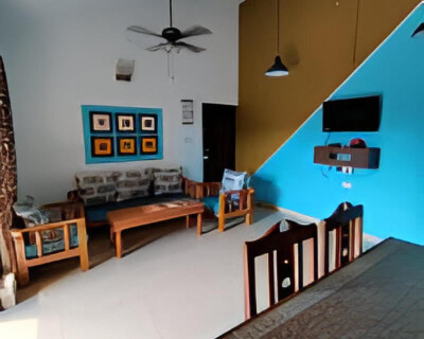 Ronne'S 2Bhk Lagoon Apartment -Calangute Buitenkant foto