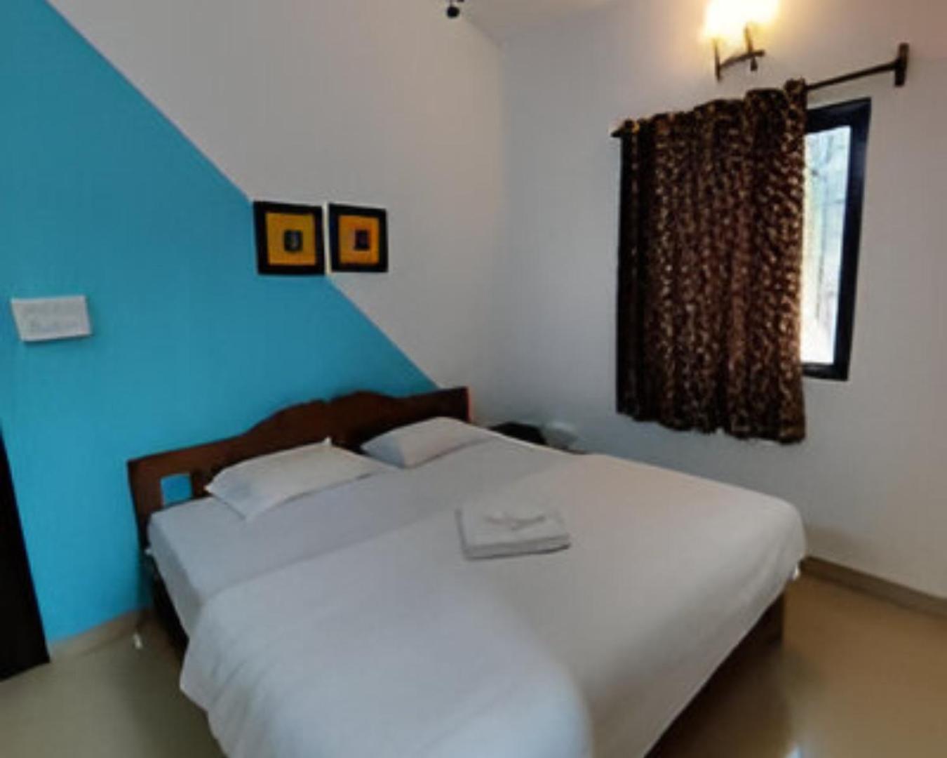 Ronne'S 2Bhk Lagoon Apartment -Calangute Buitenkant foto