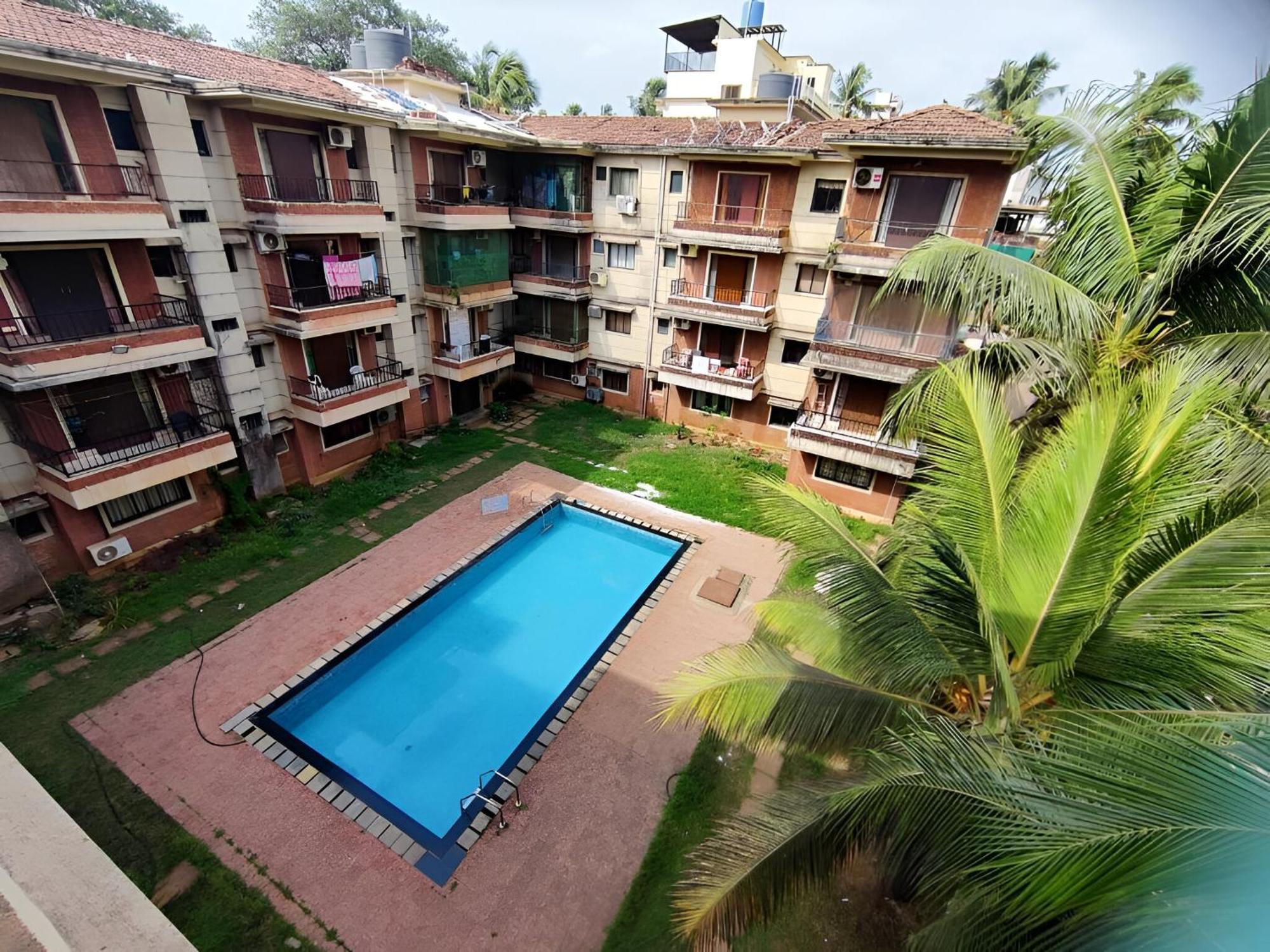 Ronne'S 2Bhk Lagoon Apartment -Calangute Buitenkant foto